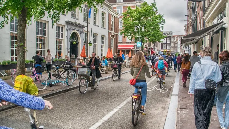 Amsterdam's bike roads